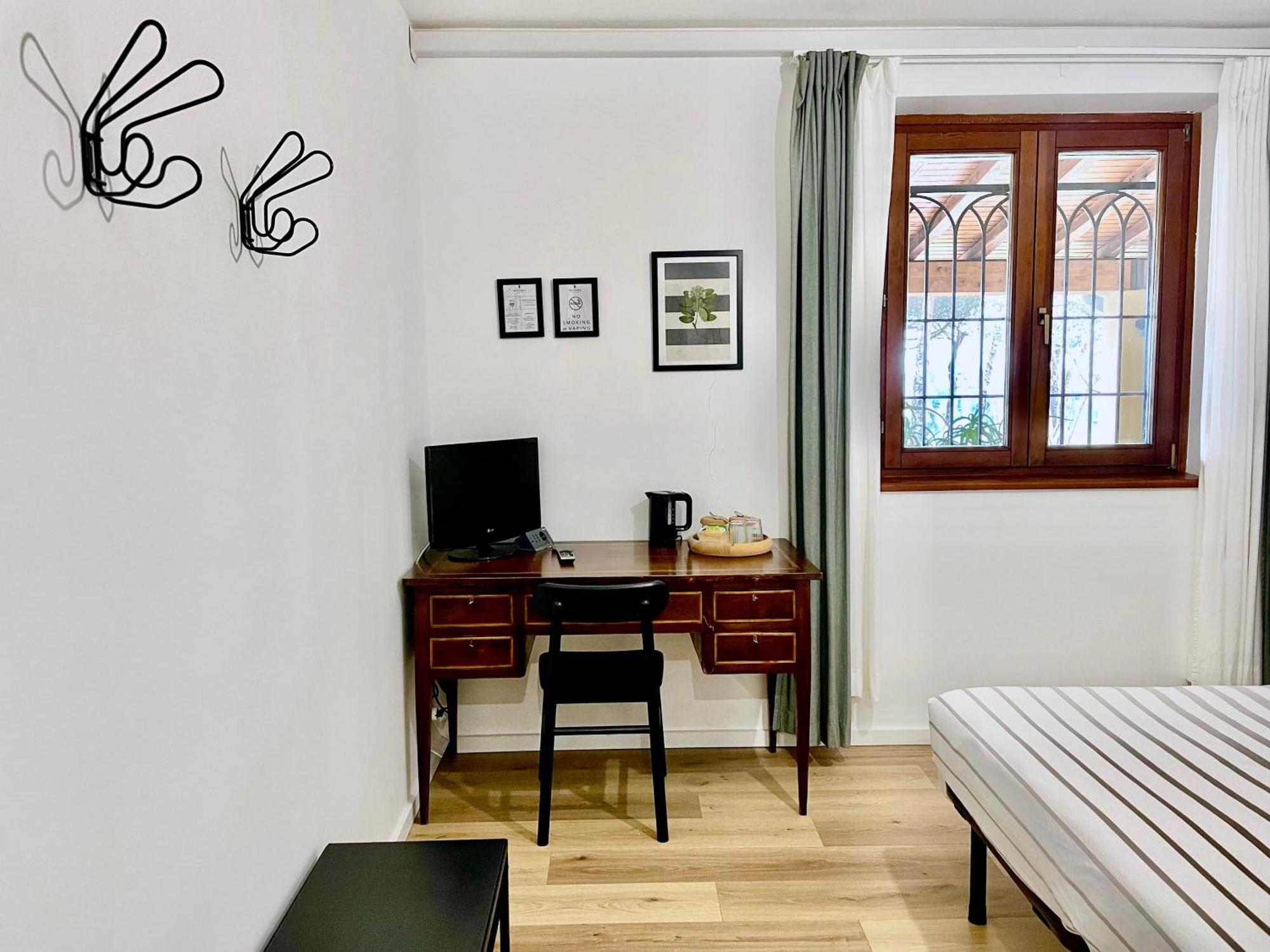 Botanea Guest House Fonte Nuova Phòng bức ảnh